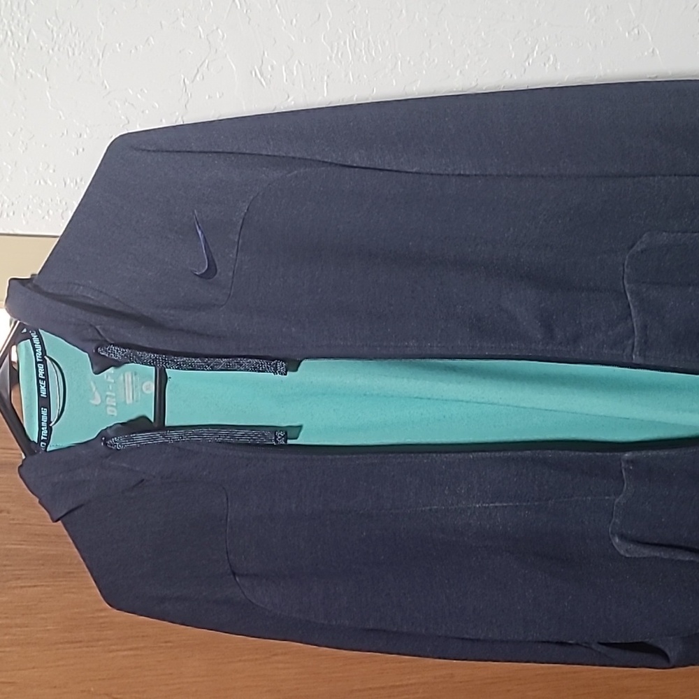 Nike zip up